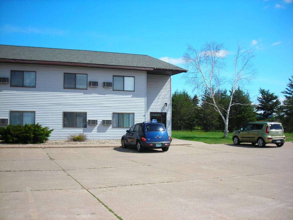 Model Towne Inn Motel Gwinn Exterior foto